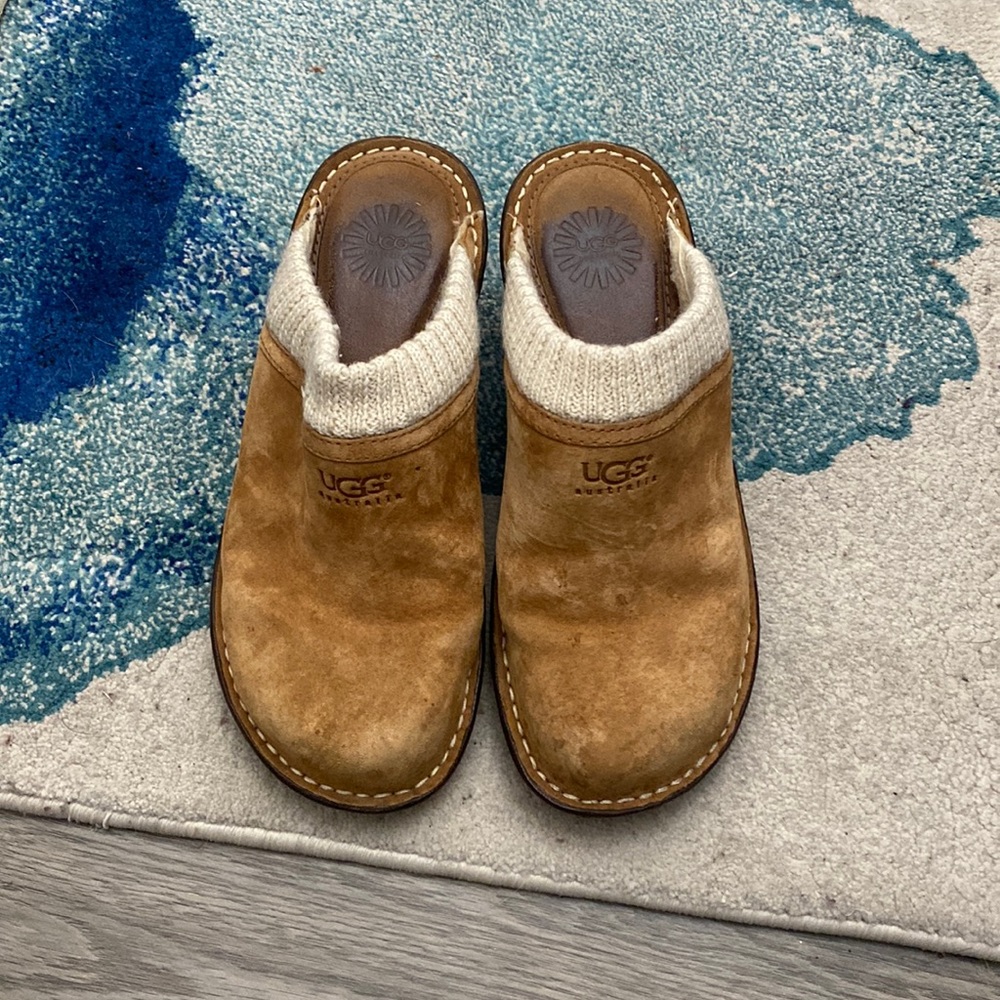 Ugg’s Size 8 Clogs